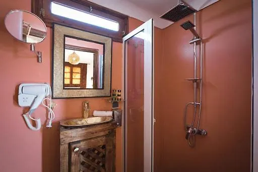Bed and Breakfast Janat Salam Marakéš 3*,